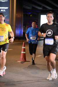 BIB: 071, 6666, 12149
                            <button type="button" onclick="openModal(18771333)" class="btn btn-primary btn-sm float-right btn-popup" data-toggle="modal" data-target=".modal-high-quality">
                        <i class="fas fa-shopping-cart"></i> Add to Cart
                    </button>
                                            <button type="button" onclick="isThisMe(18771333, true)" class="btn btn-success btn-sm float-right btn-popup btn-isme hidden" data-toggle="tooltip" data-placement="bottom" title="นี่คือรูปของคุณใช่ไหม คลิกที่นี่เพื่อเอาเข้าอัลบั้ม">
                        <i class="fas fa-plus"></i> Add to album
                    </button>
                    <button type="button" onclick="isThisMe(18771333, false)" class="btn btn-warning btn-sm float-right btn-popup btn-isnotme hidden">
                        <i class="fas fa-ban"></i> Remove from album
                    </button>